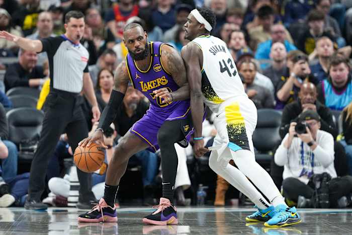 LeBron James verslaat zoemer met tip om Lakers langs Pacers op te tillen en een recordstreak levend te houden