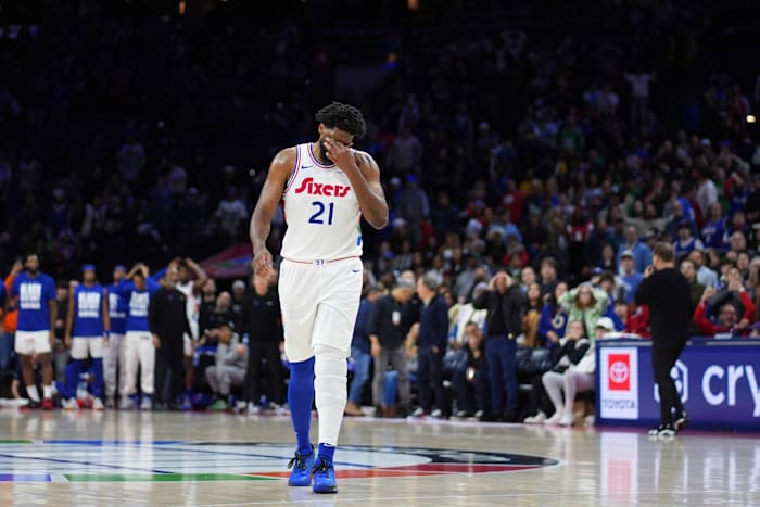 Letselgeschiedenis: Embiid's linkse knie laatste in lange lijn van kwalen van 76ers 'All-Star Center