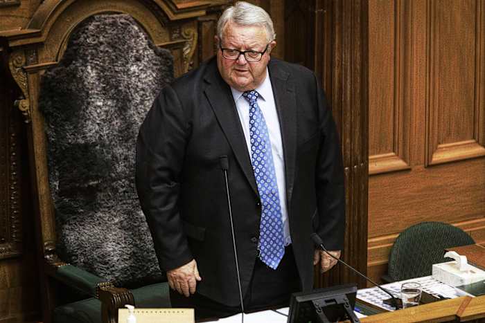 Nieuw -Zeelandse wetgevers vertelden om te stoppen met klagen over het gebruik van de Māori -naam van het land in het parlement