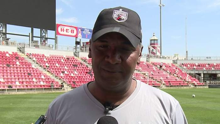 Nieuwe San Antonio FC-hoofdcoach verdient seizoensopening overwinning