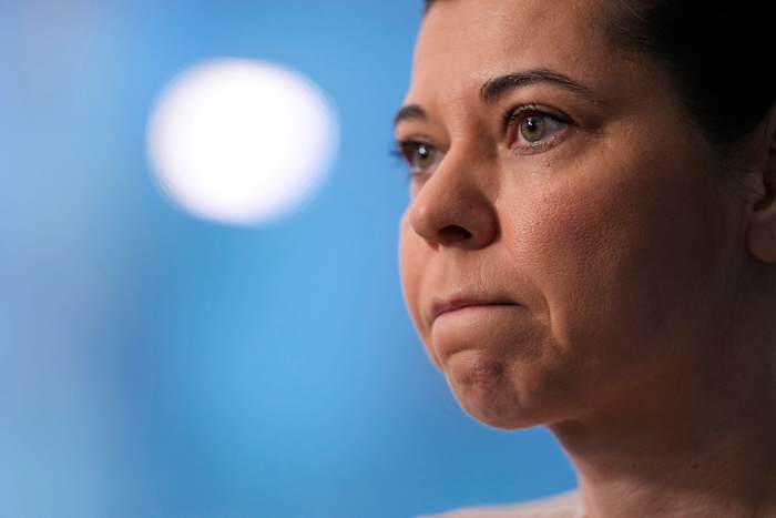 Onderzoekers in het ongewisse terwijl Columbia buigt voor de eisen van Trump in een bod om $ 400 miljoen federale financiering te herstellen