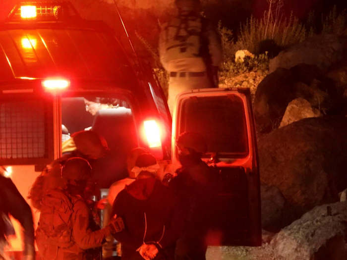 Oscar-winnende Palestijnse regisseur wordt aangevallen door Israëlische kolonisten en vastgehouden door het leger