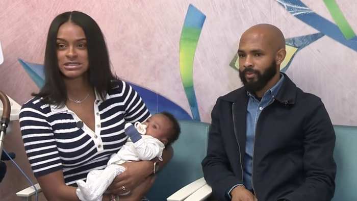 Ouders zeggen dat een vroege diagnose pasgeborene heeft gered met hartafwijking