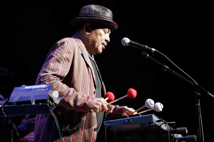 Roy Ayers, een jazzlegende die hiphop- en R & B-muzikanten beïnvloedde, sterft op 84