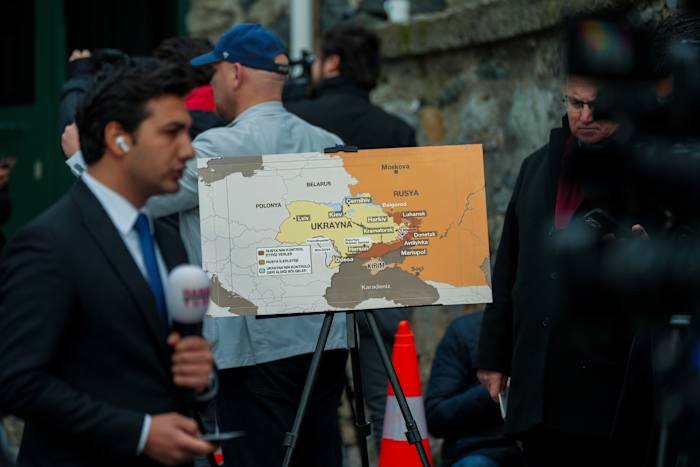 Rusland biedt aan om directe luchtverbindingen met de VS te herstellen, tijdens Istanbul -gesprekken