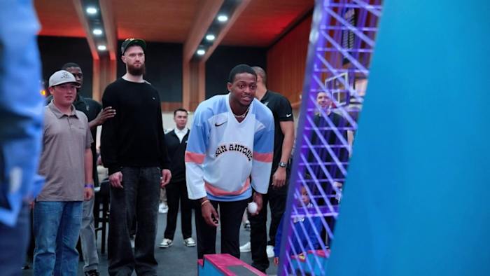 Spurs organiseert inaugurele 'kampioenen voor verandering', en haalt meer dan $ 450.000 op voor gemeenschapsinitiatieven