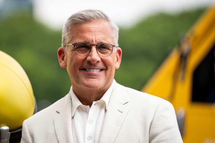 Steve Carell verrast de middelbare scholieren in Zuid -Californië met gratis prom -tickets