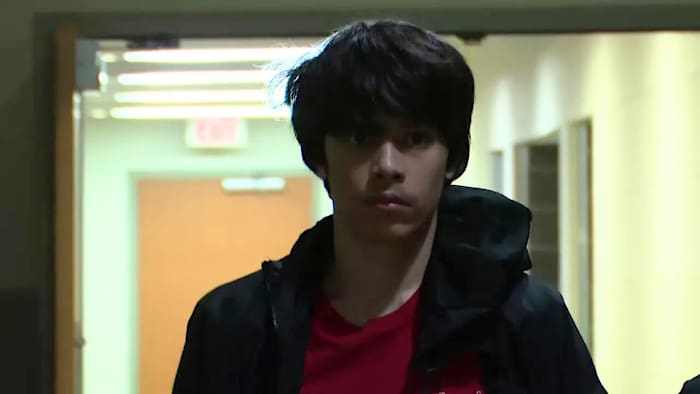 Teen op de 10 meest gezochte voortvluchtigenlijst van DPS gearresteerd in verband met dodelijke schieten in Selma, zegt SAPD