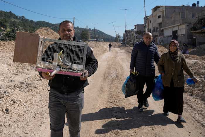 Tienduizenden Palestijnen zoeken onderdak na Israëlische aanvallen op de Westelijke Jordaanoever