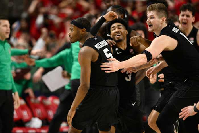 Tre Holloman's midcourt zoemer-klopper zou Michigan State naar een Big Ten-titel kunnen stuwen