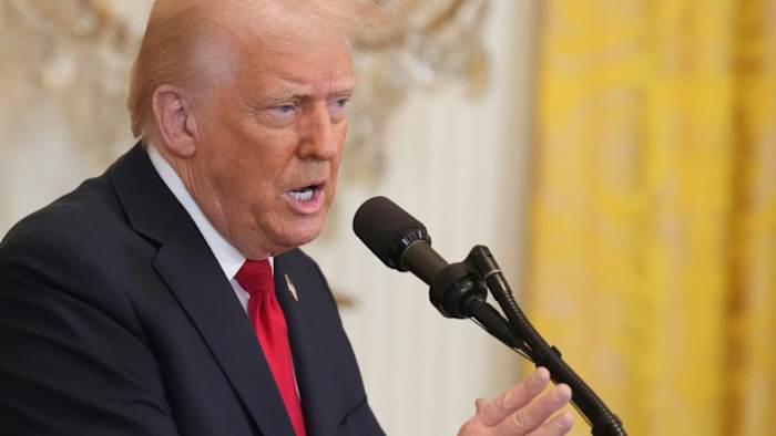 Trump plaatst 25% tarief op geïmporteerde auto's, in de verwachting $ 100 miljard aan belastinginkomsten op te halen