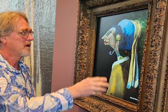 Van oranje schillen tot flesdoppen: duizenden artiesten maken hun eigen 'Girl with a Pearl Earring'