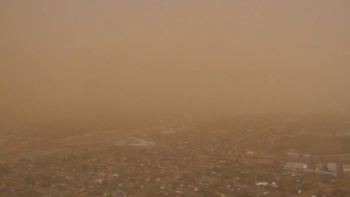 Video's: windvlaag boven 80 km / u over delen van Texas