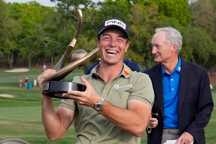 Viktor Hovland vindt een swing die werkt en bijeenkomsten om Justin Thomas te verslaan in Innisbrook