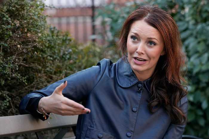 Zoals veel topdemocraten zwijgen op Cuomo Mayoral Run, voelt een aanklager zich verraden