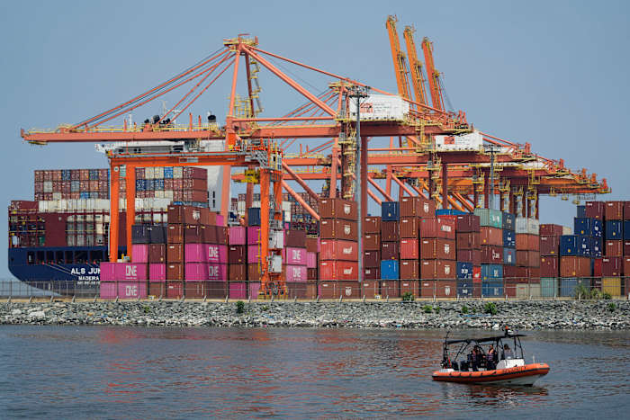 Als China en de Amerikaanse sparren brainstormen landen over hoe ze omgaan met de handelsoorlog