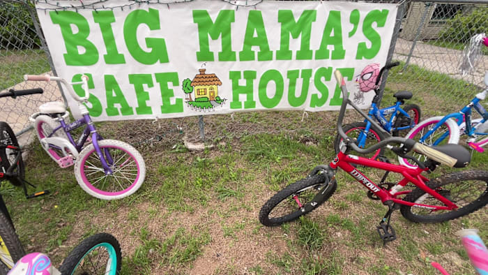 Big Mama's Safe House Hosting Bike Giveaway, Resource Fair dit weekend