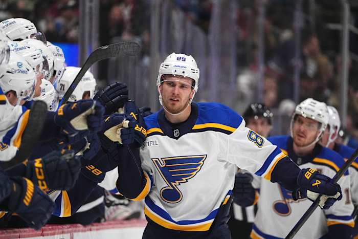 Blues Edge Penguins 5-4 in OT, lopende win streak naar franchise-typing 11 games