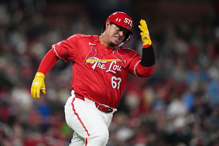 Cardinals reserve C Yohel Pozo halen het beste uit zijn eerste reis terug naar de majors sinds 2021