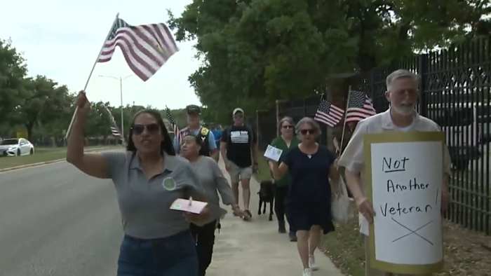 Community Honours Veteran die stierf door zelfmoord, roept op tot verbeterde geestelijke gezondheidszorgdiensten