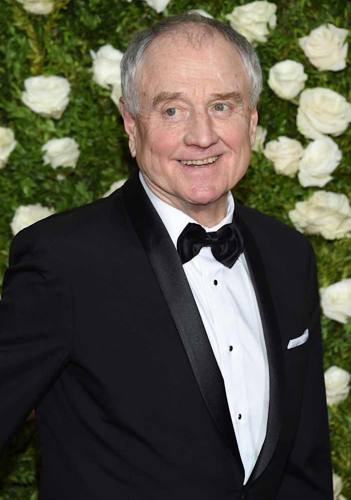 Denis Arndt, Tony-genomineerde ster van 'Heisenberg' en veteraan van David E. Kelley tv-shows, sterft op 86