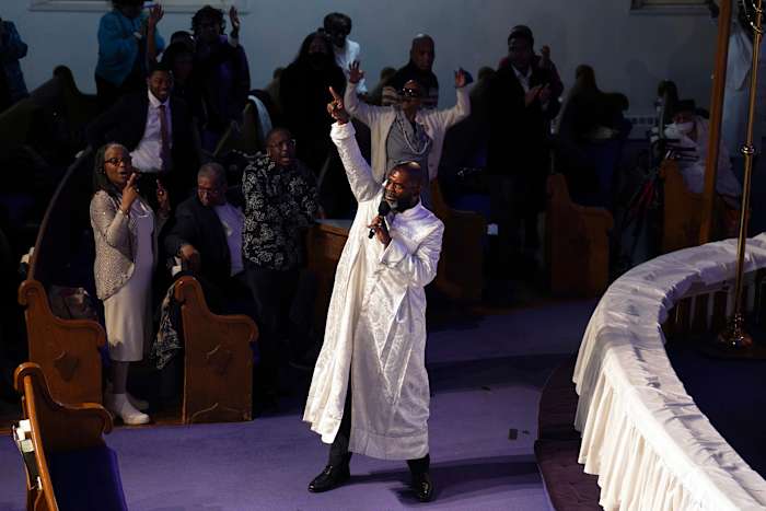 Deze zwarte kerk klaagde de trotse jongens aan en won haar handelsmerk, met een burgerrechten erfenis