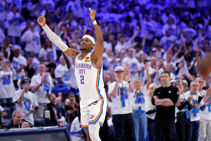 Gilgeous-Alexander, Jokic en Antetokounmpo zijn NBA MVP-finalisten; Jokic, Daniels voor 2 prijzen