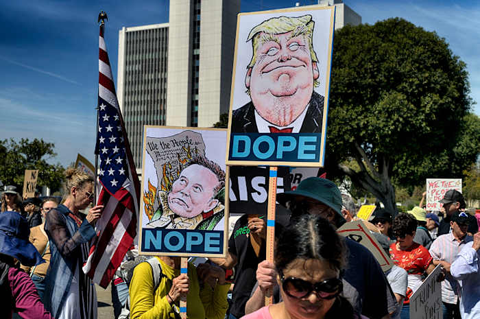 'Handen af!' Protesten tegen Trump en Musk zijn gepland in de VS