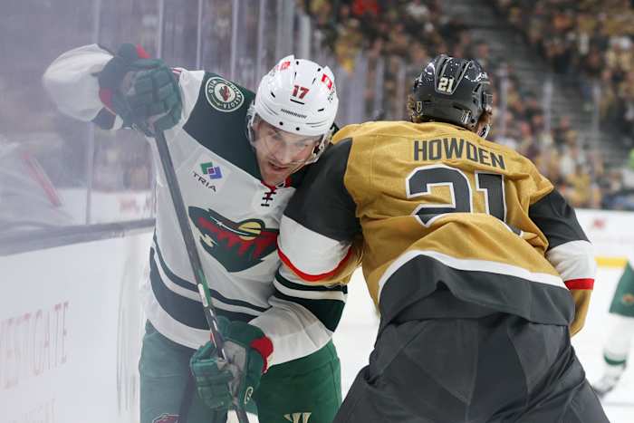 Howden-scores tweemaal en Golden Knights versloeg Wild 4-2 in game 1