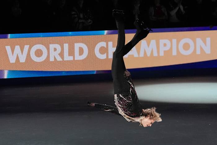 Ilia Malinin cruises naar de 2e rechte titel om een ​​Amerikaanse goudkoorts op kunstschaatsen te capten