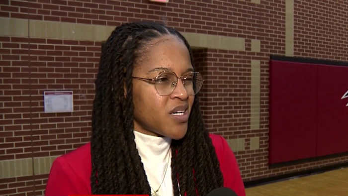 Jhasmine Player Lovs 'Player First' Approach als nieuwe hoofdcoach van UIW damesbasketbal