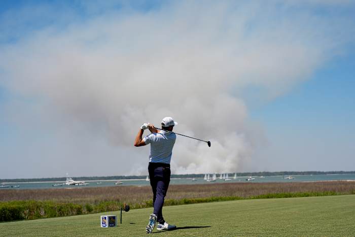 Justin Thomas maakt 11 birdies voor een 61 om de leiding te nemen in Harbour Town