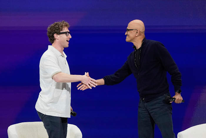 Meta lanceert AI App, Zuckerberg chats met Microsoft CEO Satya Nadella op Developer Conference