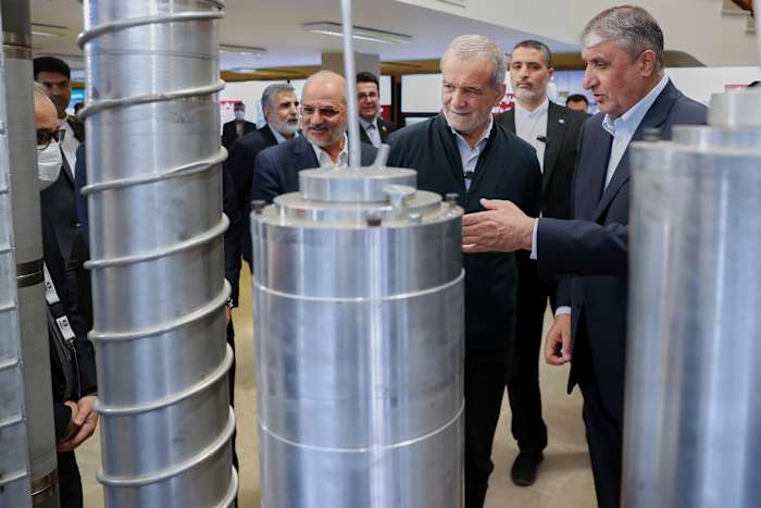 Mideast Mediator Oman in het centrum van een belangrijke eerste Iran-US-bijeenkomst over het nucleaire programma van Teheran