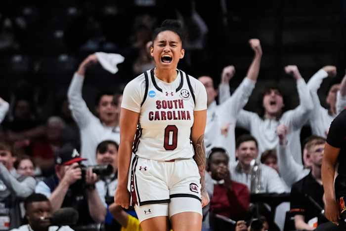 Milaysia Fulwiley helpt titelverdediger South Carolina Maryland 71-67 in maart Madness over te dragen