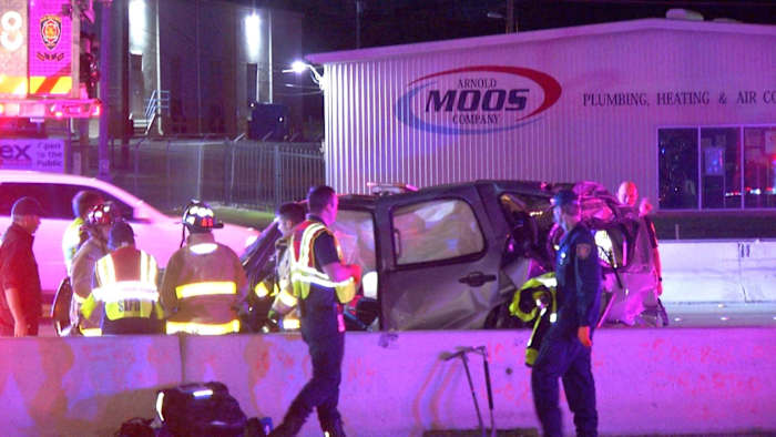 Off-duty Bexar County Constable gewond bij crash met 18-wieler op de Interstate 35, zeggen ambtenaren
