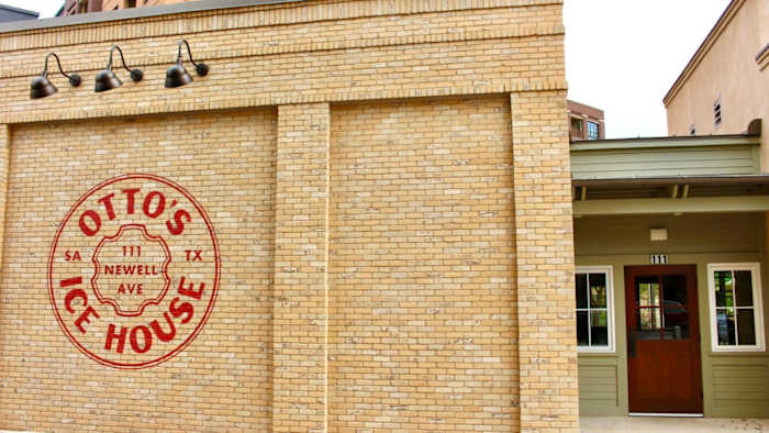 Otto's Ice House, een nieuw restaurant en bar in de Pearl, die in april wordt geopend