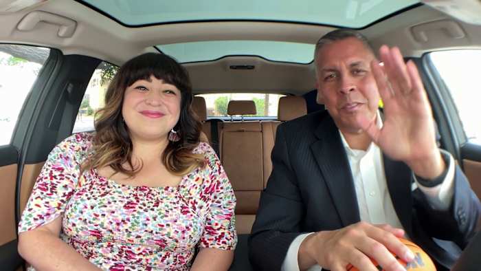 Pick -up lijnen: Latina -ondernemer en content maker Stephanie Guerra