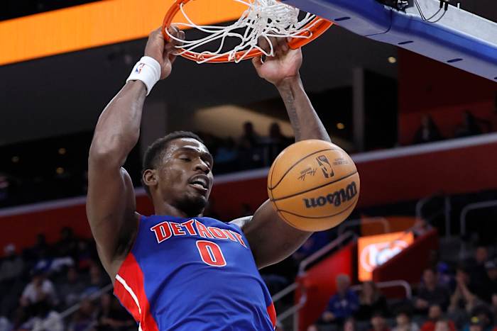 Pistons versloegen East-toonaangevende Cavaliers 133-122 en vergrendel het 1e winnende seizoen sinds 2016