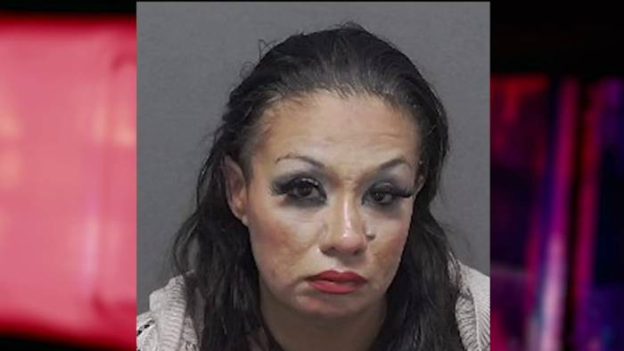 SAPD: Vrouw gebruikte de identiteit van de 87-jarige om auto te winkelen