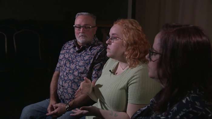 San Antonio Family deelt een reis van de geestelijke gezondheidszorg om te pleiten voor meer middelen bij State Capitol