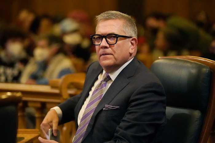 San Francisco inches dichter bij het aannemen van drugsbeleid met onthouding als primaire doel