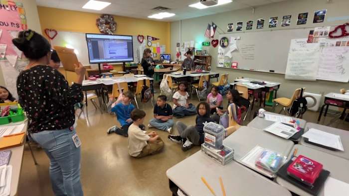 Southwest ISD -leraren bereiden zich deze maand voor op het begin van het testen van Staar