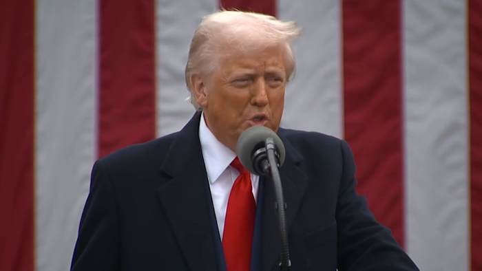 Texas -leiders wegen de impact van de nieuw aangekondigde tarieven van de Amerikaanse president Donald Trump