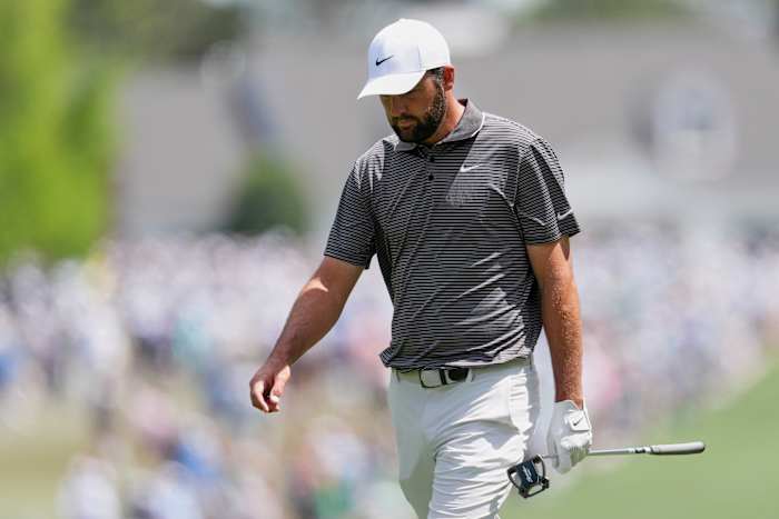 Titelverdediger Scottie Scheffler slaagt er niet in om een ​​beweging te maken, paden met 7 schoten in Masters