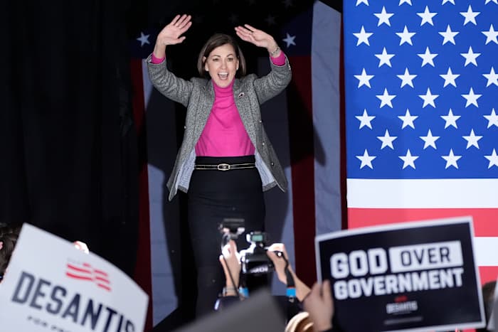 Verrassing Open Governor's Seat in Iowa Dienst competitieve GOP -primaire, een sprankje hoop voor Democraten