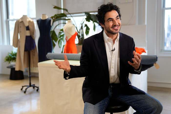 Zac Posen's Gapstudio Collection 01 Defines Gap -merk met gedurfde maatwerk en elegante denim