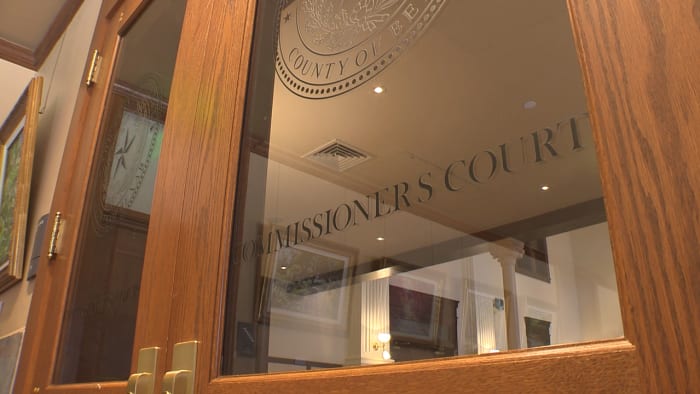 BEXAR COUNTY COMMISSIVERS KRAAGT NIEUWE POLLINGSITE TECHNOLOGIE Gericht op toegankelijkheid