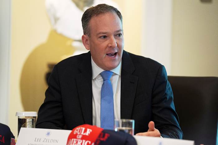 Budgetverlagingen bij Trump EPA worden een flashpoint tijdens een verhitte hoorzitting - en, zeggen Democraten, kunnen mensen doden