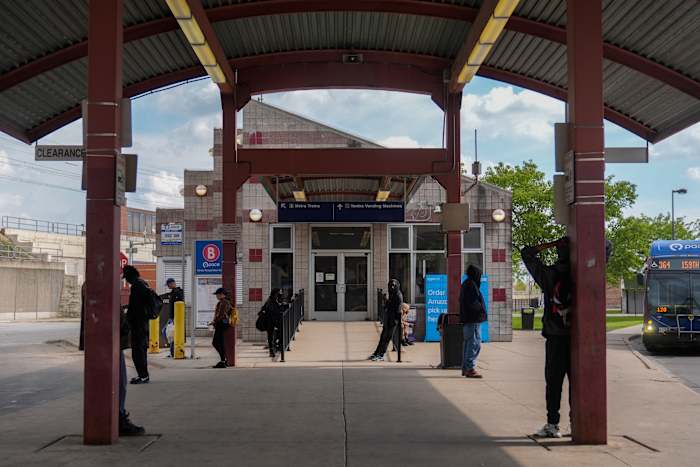 Chicago riskeert ernstige bezuinigingen op doorvoer. De armste buitenwijken kunnen nog moeilijker worden geraakt